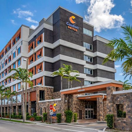 Comfort Suites Fort Lauderdale Airport & Cruise Port Dania Beach Exterior photo