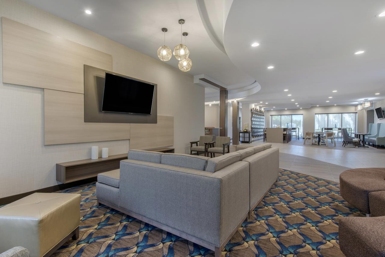 Comfort Suites Fort Lauderdale Airport & Cruise Port Dania Beach Exterior photo